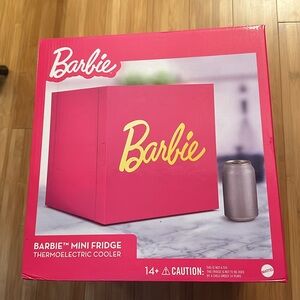 Barbie Pink Mini Fridge